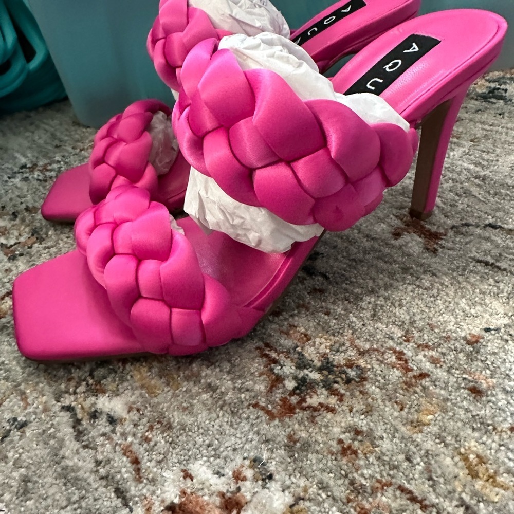 NWT ❤️‍🔥Sold Out❤️‍🔥Aqua Twist Braided High Heel Slide in Pink 7.5 🪄✨🪄🎸